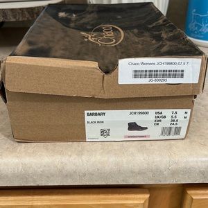Chaco Barbary Hiking Boot size 7.5
